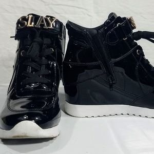 Shoedazzle Black Patent Leather Wedge Sneakers,Sz9